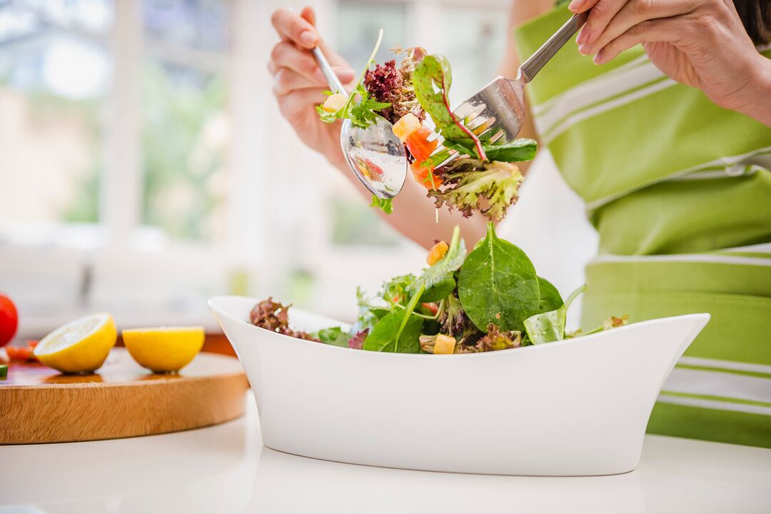 Organizácia vyváženej stravy prispieva k kompetentnému úbytku hmotnosti za týždeň